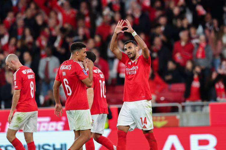 本菲卡迎葡超关键赛,关键时刻豪取连胜,目标明确,心理建设被强调 本菲卡迎葡超关键赛,关键时刻豪取连胜,目标明确,心理建设被强调