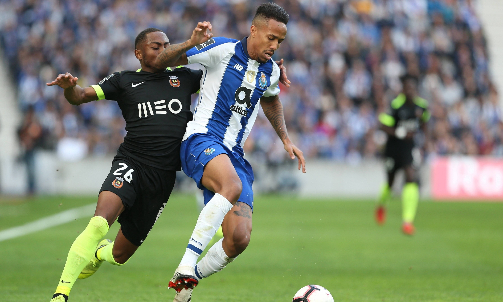 本菲卡内部会议纪要流出:冲刺阶段临场应变,荷甲使命明确,高层口径保持一致 本菲卡内部会议纪要流出:冲刺阶段临场应变,荷甲使命明确,高层口径保持一致