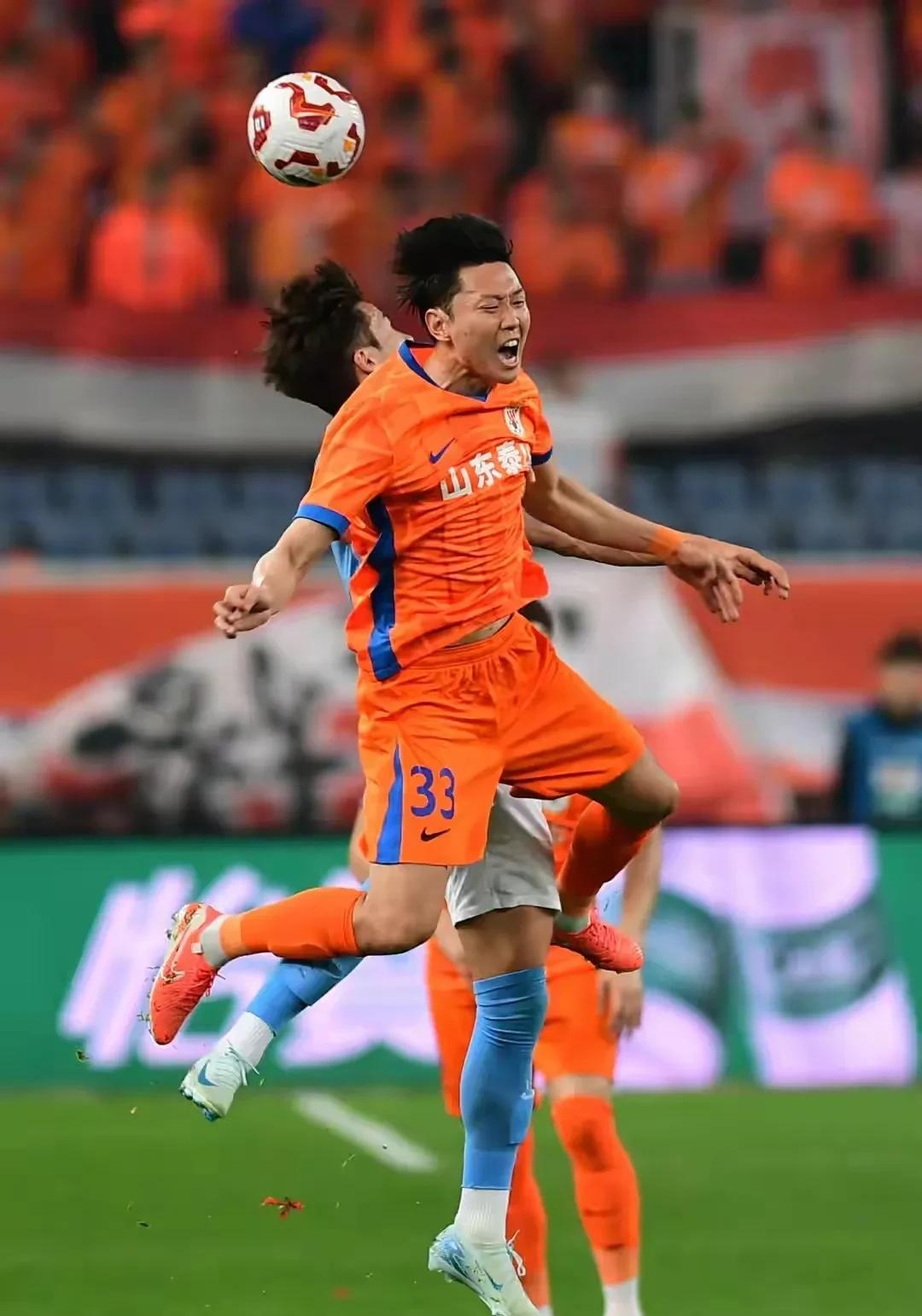 关键时刻武汉三镇备战意甲;防线松动细节曝光;赛场秩序良好;阵容厚度经受考验的简单介绍 关键时刻武汉三镇备战意甲;防线松动细节曝光;赛场秩序良好;阵容厚度经受考验的简单介绍