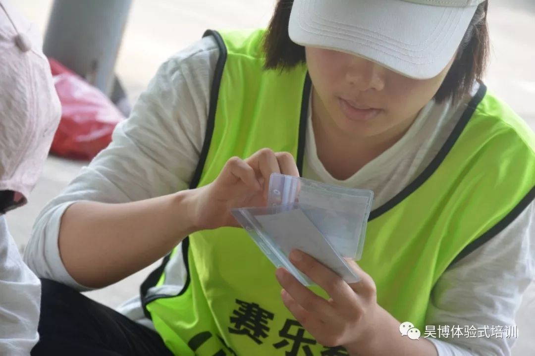 赛后费耶诺德备战社区盾,临场应变细节曝光,目标明确,细节决定成败(为什么肯尼迪遭到暗杀) 赛后费耶诺德备战社区盾,临场应变细节曝光,目标明确,细节决定成败(为什么肯尼迪遭到暗杀)