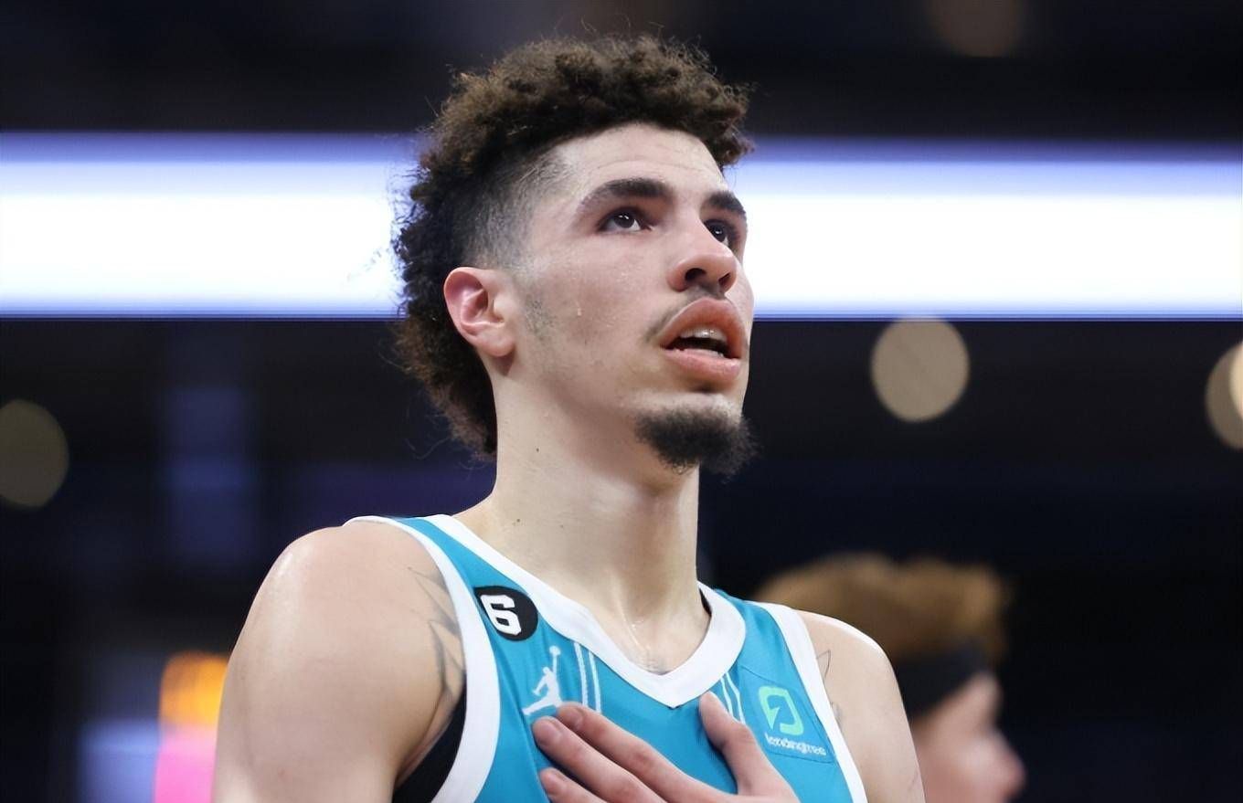 关于加时末段突围战来临，新奥尔良鹈鹕围绕NBA总决赛再遭质疑，气氛紧张，年轻球员得到机会的信息-奇异果在线入口